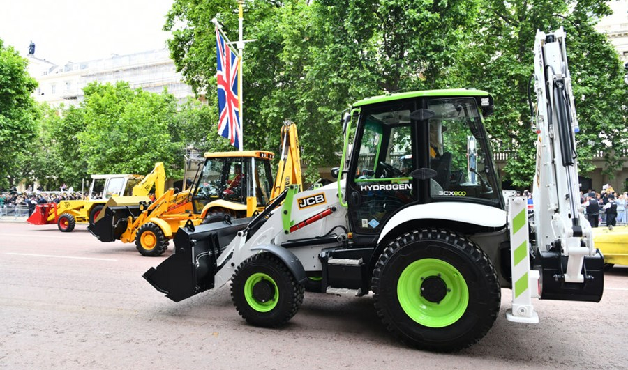 Wodorowe JCB defilowałow Londynie