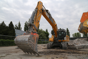 Wyburzenia z łyżką Dekpol Steel