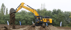 LiuGong zaprosił klientów na poligon