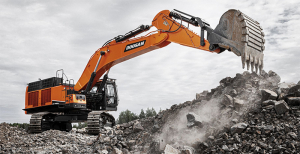 Największa koparka Doosan trafiła do Finlandii