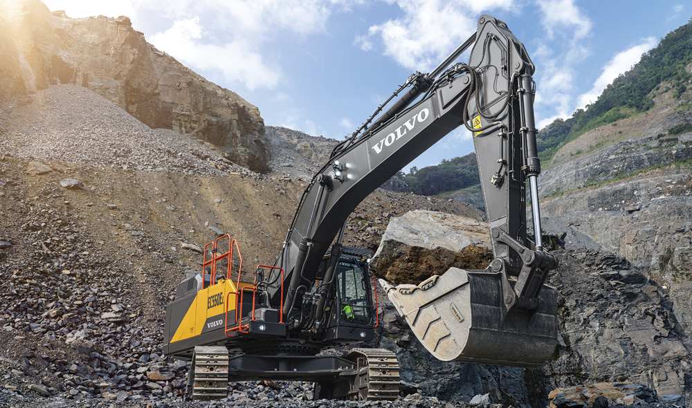 Koparki Volvo EC530E i EC550E wyznaczają standardy