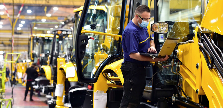JCB nie nadąża z produkcją!