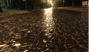 Stuletnia nawierzchnia nie do zdarcia