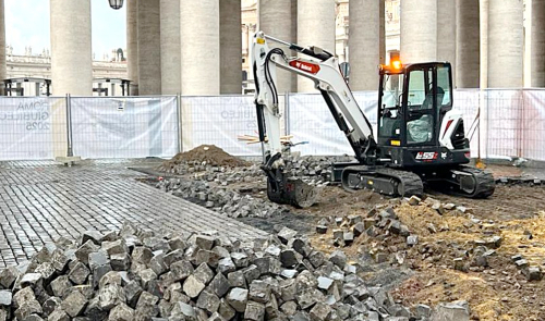 Maszyny Bobcat szykują Jubileusz w Rzymie
