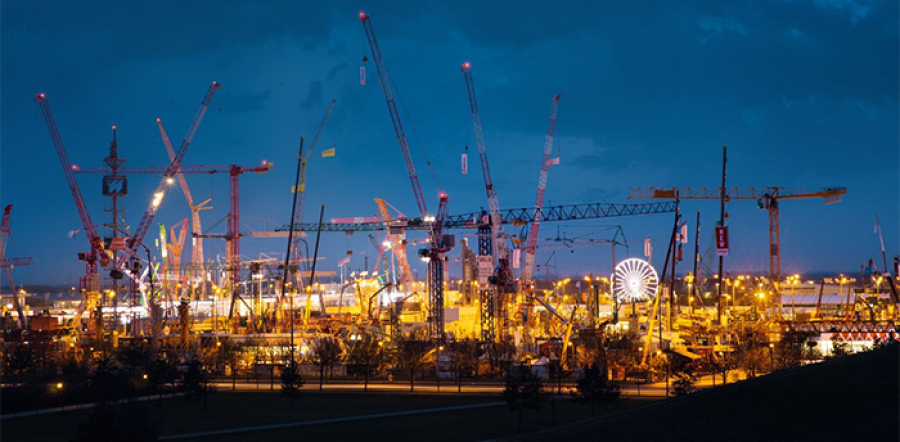 Hybrydowa Bauma 2022